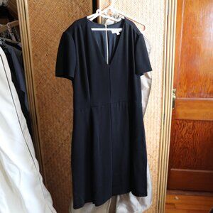 Burberry London England Black V-Neck short Sleeve KneeLength Retail $1030 us8